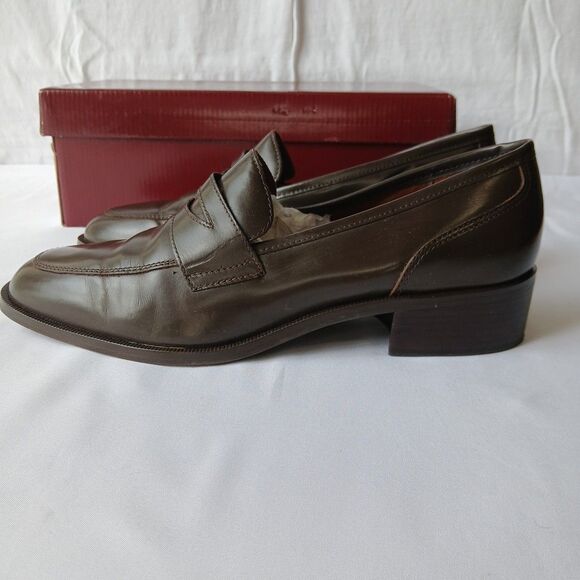 Sold - Picture 6 of 8